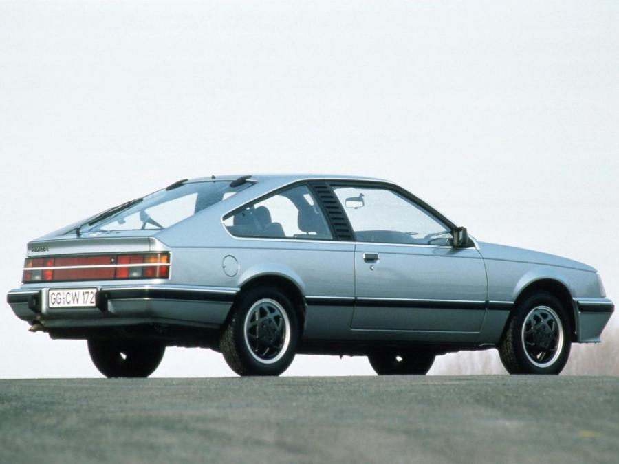  Opel Monza 1982 года  (фото 2 из 11)